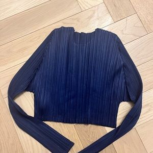 Issey Miyake pleats please navy blue cropped long sleeve top mad injapan fit 0-4